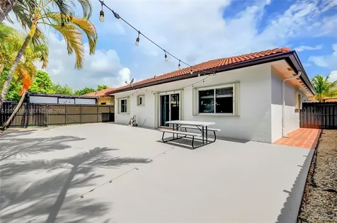 15548 SW 19th Lane Miami FL 33185