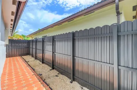 15548 SW 19th Lane Miami FL 33185