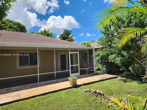 16441 NW 89th Court Miami Lakes FL 33018