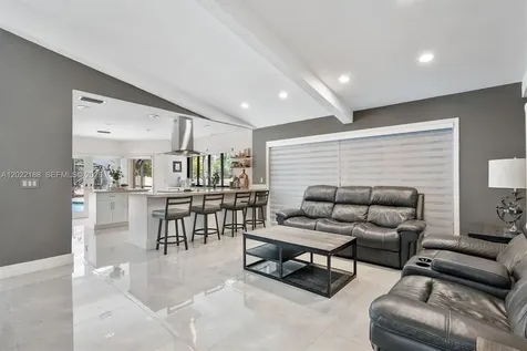 1001 SW 93rd Avenue Plantation FL 33324