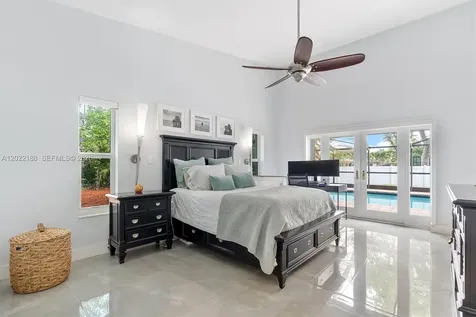 1001 SW 93rd Avenue Plantation FL 33324