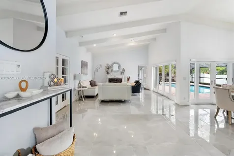 1001 SW 93rd Avenue Plantation FL 33324
