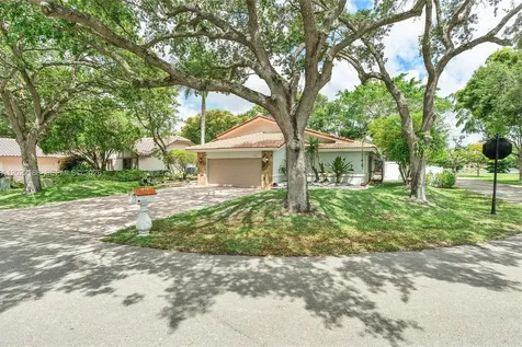 1001 SW 93rd Avenue Plantation FL 33324