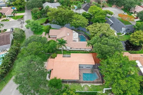 1001 SW 93rd Avenue Plantation FL 33324