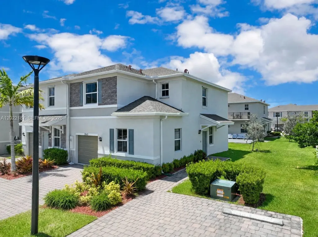 763 SE 17th Street Homestead FL 33034