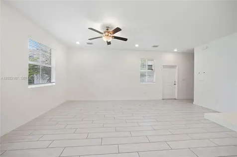 763 SE 17th Street Homestead FL 33034