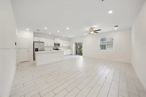 763 SE 17th Street Homestead FL 33034