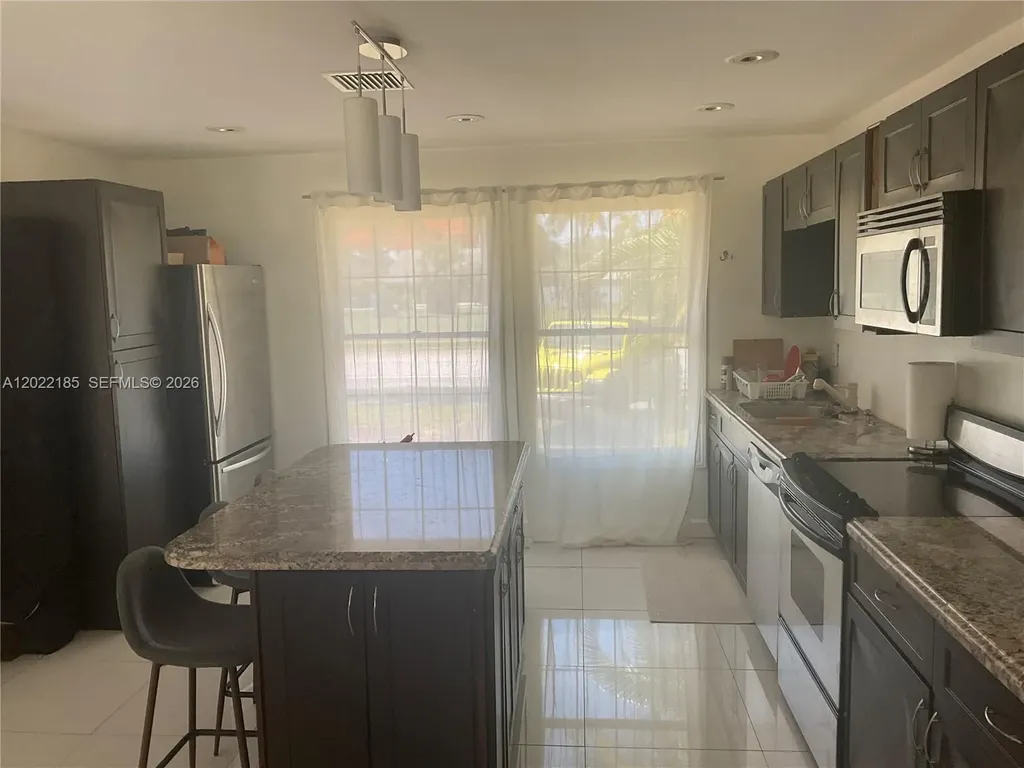 1206 Tyler Street Hollywood FL 33019