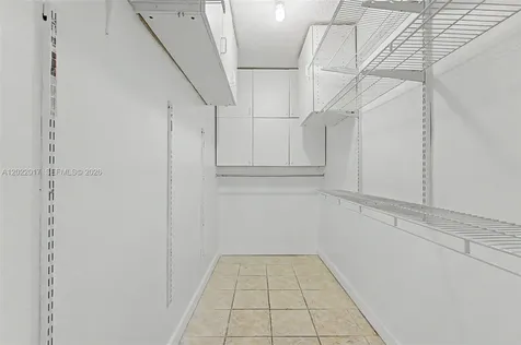 1950 W 54th Street Hialeah FL 33012