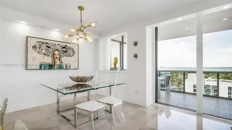 5875 Collins Avenue Miami Beach FL 33140