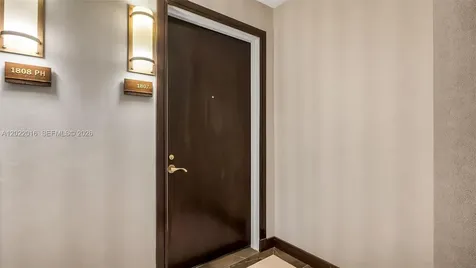 5875 Collins Avenue Miami Beach FL 33140