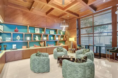 5875 Collins Avenue Miami Beach FL 33140