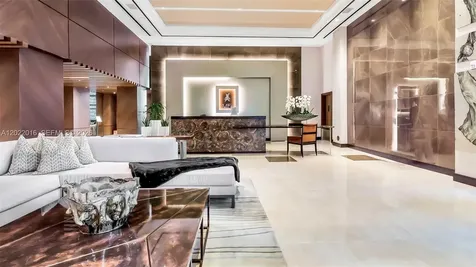 5875 Collins Avenue Miami Beach FL 33140