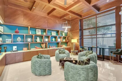 5875 Collins Avenue Miami Beach FL 33140