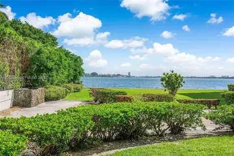 1700 NE 105th Street Miami Shores FL 33138