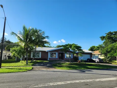 5260 SW 9th Street Plantation FL 33317