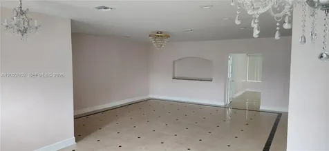 5260 SW 9th Street Plantation FL 33317