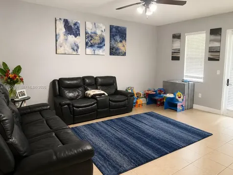 2553 SW 119th Terrace Miramar FL 33025