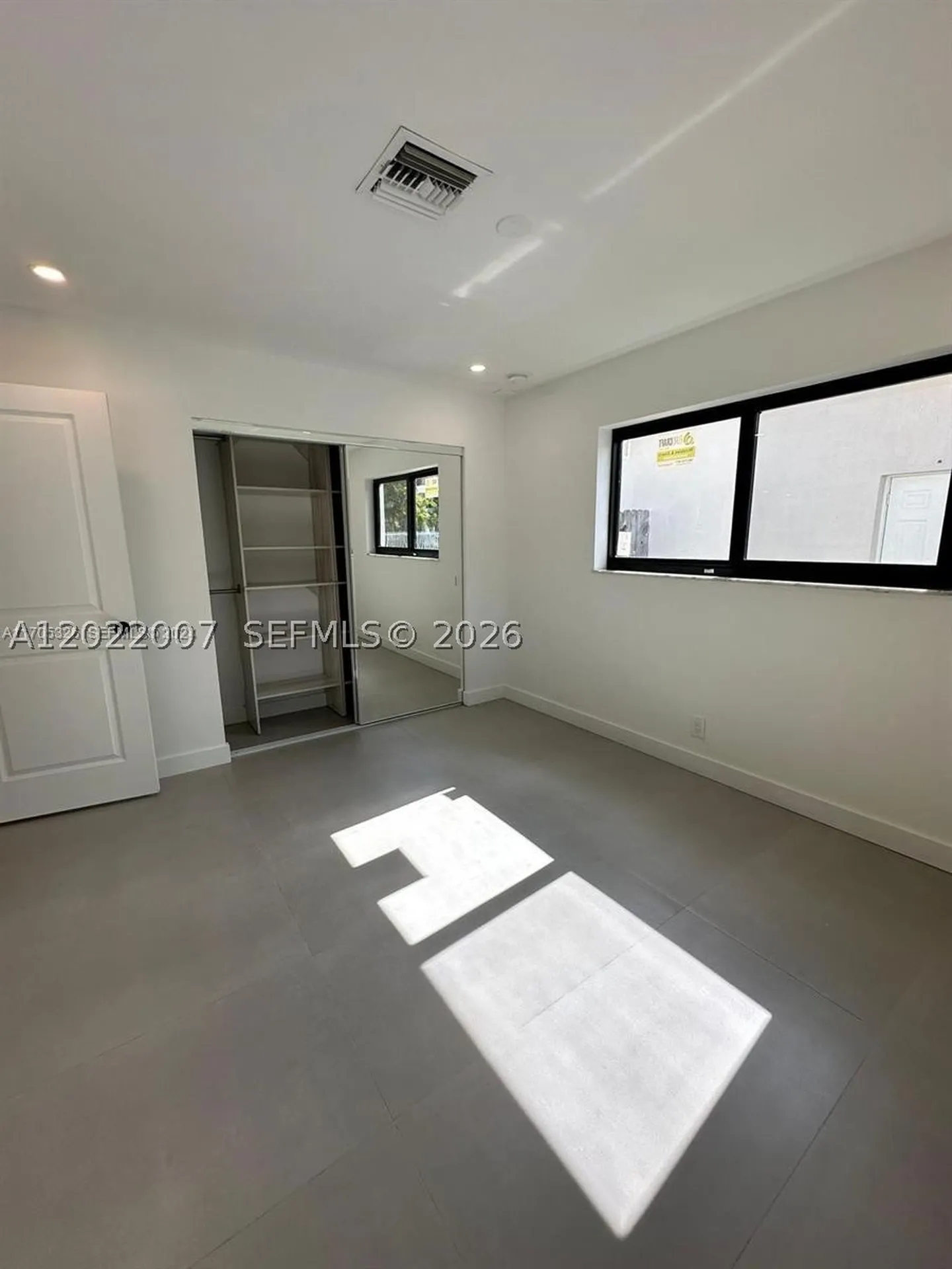 4901 Washington Street Hollywood FL 33021