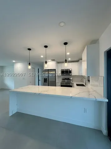 4901 Washington Street Hollywood FL 33021