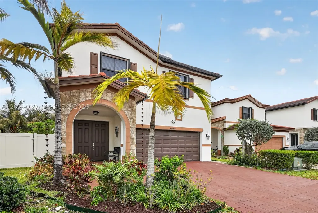 10400 W 35 Way Hialeah FL 33018