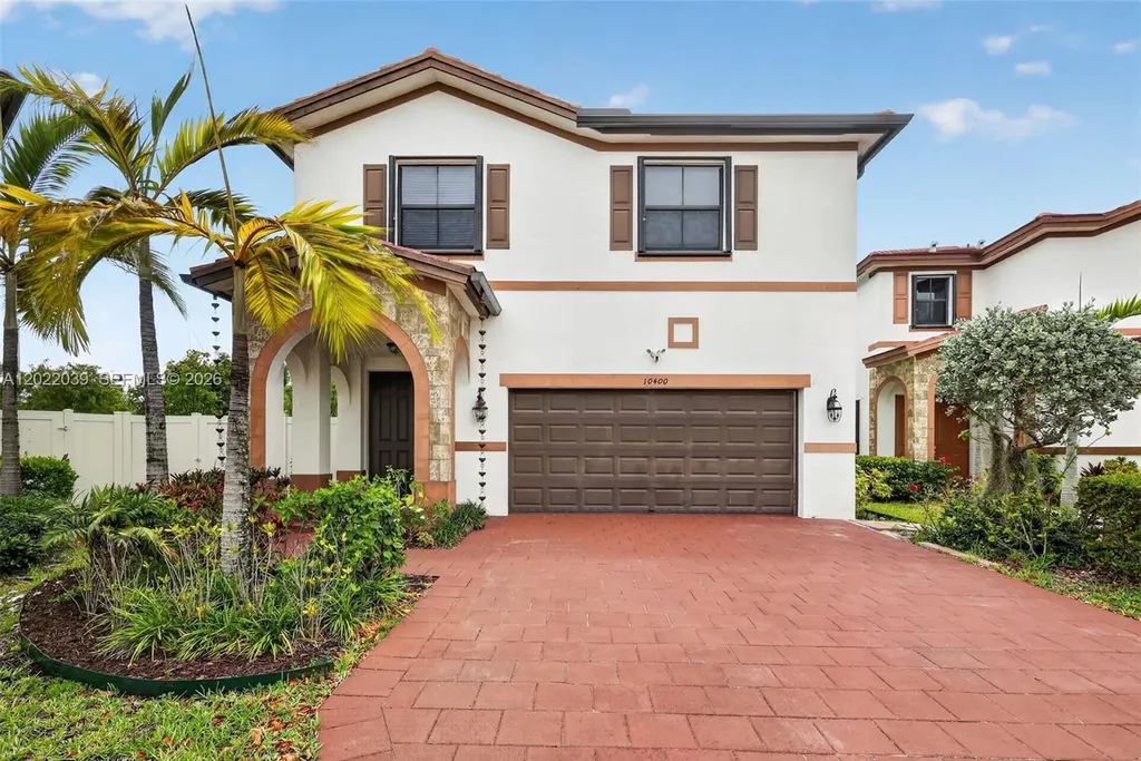 10400 W 35 Way Hialeah FL 33018