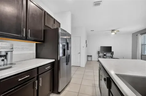 10400 W 35 Way Hialeah FL 33018
