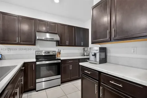 10400 W 35 Way Hialeah FL 33018
