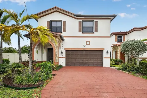10400 W 35 Way Hialeah FL 33018