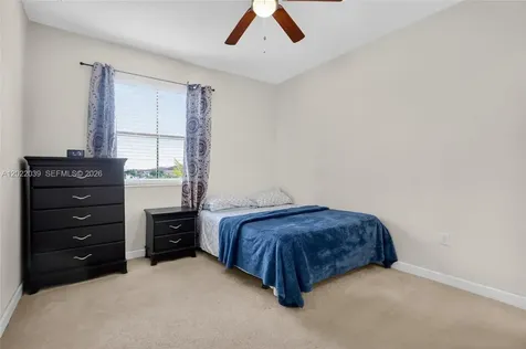 10400 W 35 Way Hialeah FL 33018