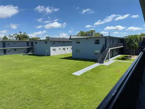 4300 SW 67th Avenue Miami FL 33155