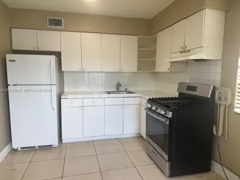 4300 SW 67th Avenue Miami FL 33155
