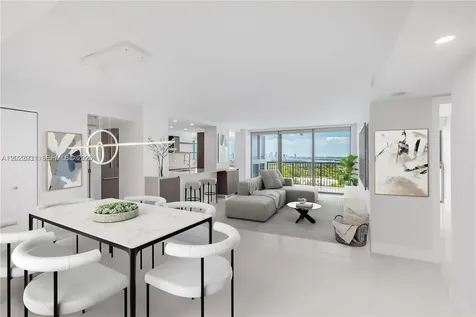 2655 Collins Avenue Miami Beach FL 33140
