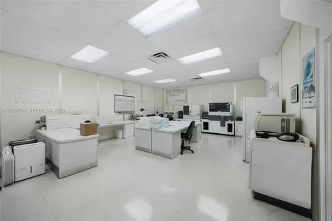 8127 NW 29th Street Doral FL 33122