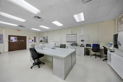 8127 NW 29th Street Doral FL 33122