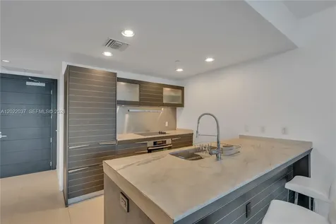 200 Biscayne Boulevard Way Miami FL 33131