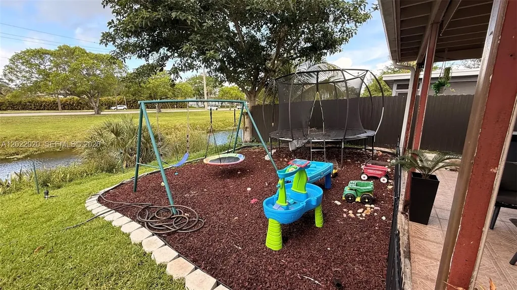 22743 SW 56th Avenue Boca Raton FL 33433