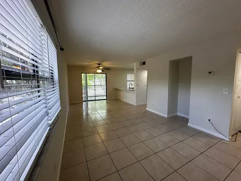 3400 Foxcroft Road Miramar FL 33025