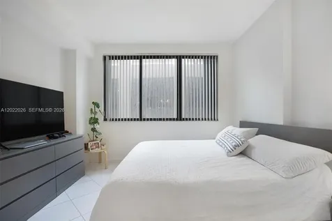 540 Brickell Key Drive Miami FL 33131