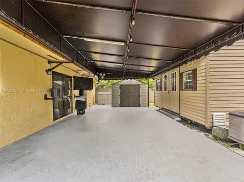 1752 NW 108th Street Miami FL 33167