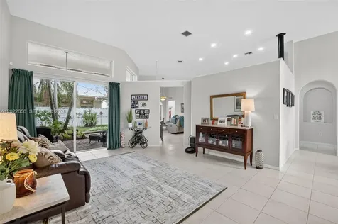13775 NW 20th Street Pembroke Pines FL 33028