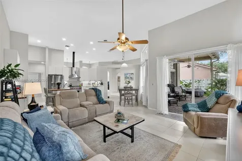 13775 NW 20th Street Pembroke Pines FL 33028