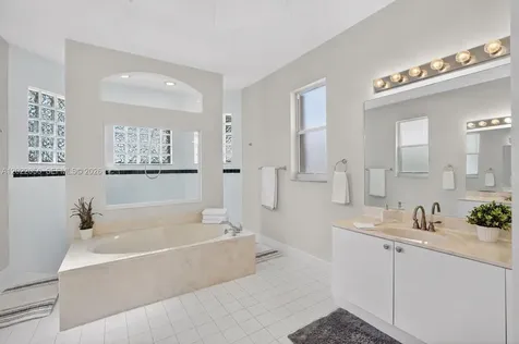 13775 NW 20th Street Pembroke Pines FL 33028