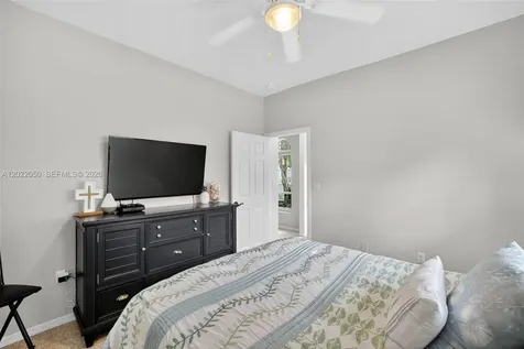 13775 NW 20th Street Pembroke Pines FL 33028
