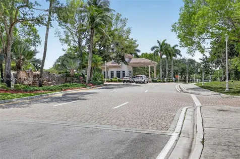 13775 NW 20th Street Pembroke Pines FL 33028