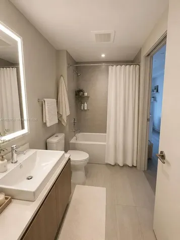 2960 NE 207th Street Aventura FL 33180