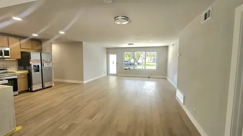 6841 SW 1st Court Pembroke Pines FL 33023