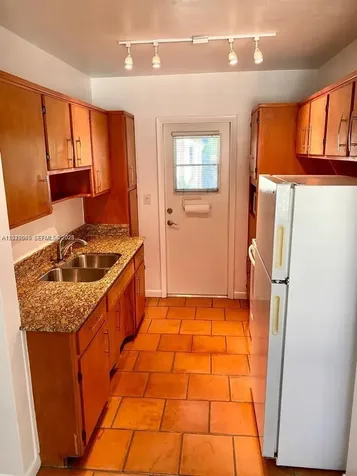 6565 Santona Street Coral Gables FL 33146