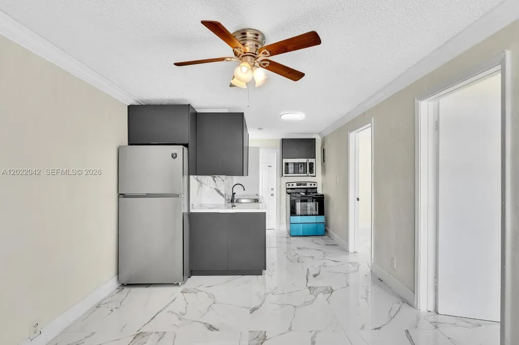 5685 Flagler Street Hollywood FL 33023