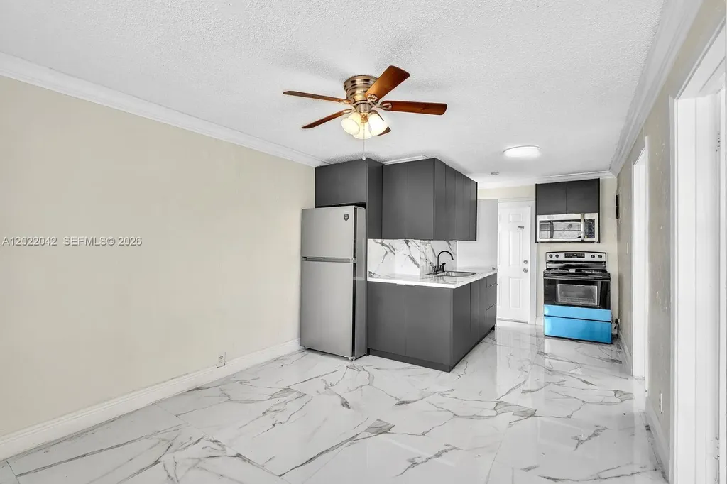 5685 Flagler Street Hollywood FL 33023